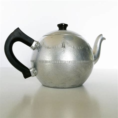 Vintage 1950s Swan Brand 4 Cup Aluminum Tea Pot By Vadiemae