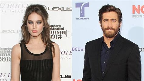 Jake Gyllenhaal Dating Romance Model Emily Didonato Celebrity News