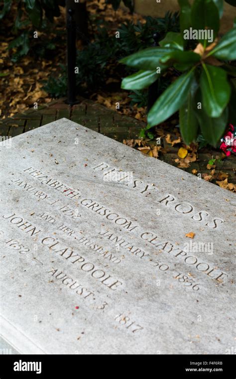 Usa Pennsylvania Philadelphia Betsy Ross House Grave Of Betsy Ross