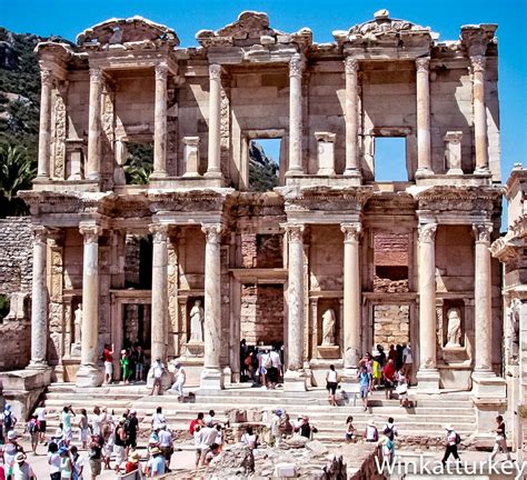 la biblioteca de celso Éfeso un guiño a turquía