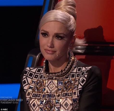 Gwen Stefani Emotionally Thanks Her Singers As The Voice Judges Narrow