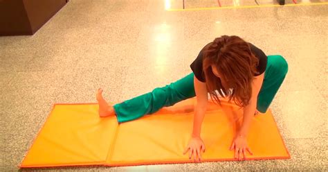 Flexibility Exercises Eiko Youtube Videos Stretching Tr