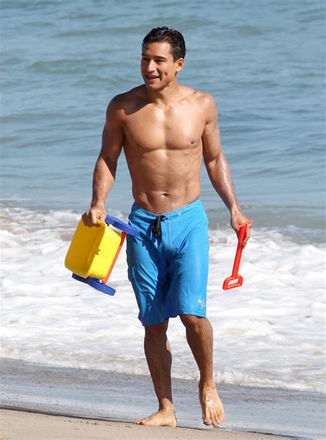 Shirtless Pictures Of Mario Lopez Popsugar Latina Photo