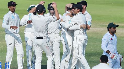 pakistan vs new zealand full scorecard 3rd test day 5 nz win by 123 runs claim series 2 1