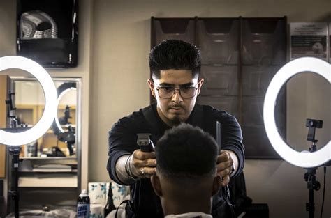 Lifting the lid on Giants and A’s hair secrets, and a barber’s one true