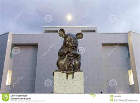 Clinical analysis is more enhanced by the aid of animation dna at alibaba.com. Monument To Lab Rat Stock Photo - Image: 39603428