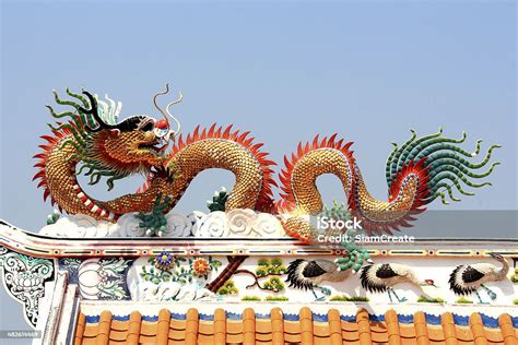 中国の竜 竜のストックフォトや画像を多数ご用意 竜 像 中国人 istock