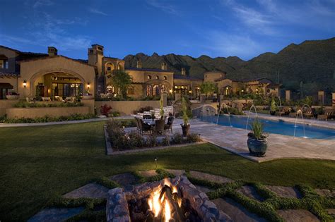See more ideas about front yard, front yard walkway, backyard landscaping. Courtyard / Backyard of a spectacular luxury estate ...