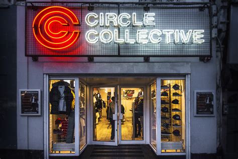 Circle Collective Kemp London Bespoke Neon Signs Prop Hire Large