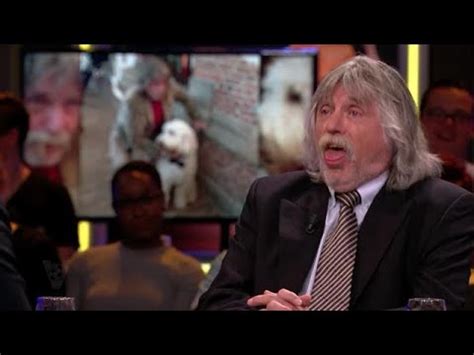 Johan derksen was born on january 31, 1949 in heteren, gelderland, netherlands as johannes gerrit derksen. Johan Derksen krijgt hele nacht kusjes van hond - VOETBAL ...