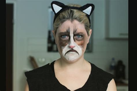 21 Cat Halloween Costume Ideas That Take Your Outfit To The Next Level