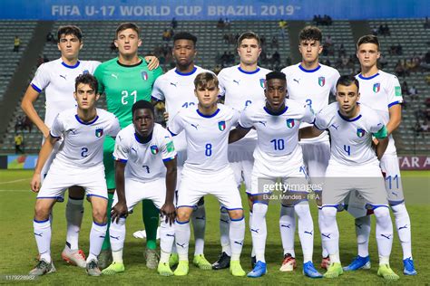 players of italy pose prior the fifa u 17 men s world cup brazil 2019 foto jornalística