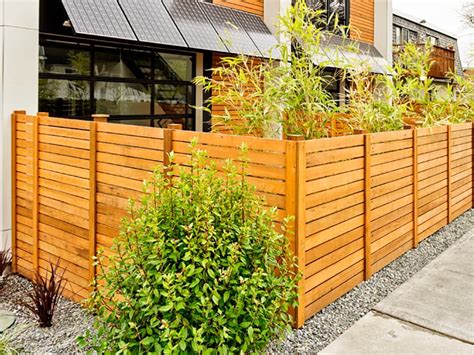 Zurück zu garten & freizeit. Sichtschutzzaun: Terrasse, Garten und Balkon vor Blicken ...