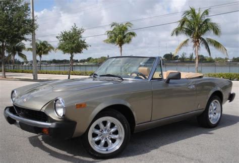 1980 Fiat Spider Convertible 4 Cyl 5 Spd Manual Rwd Extra Clean No