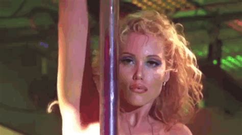 Movie Lovers Reviews Showgirls 1995 Psychopath Goes To Vegas And
