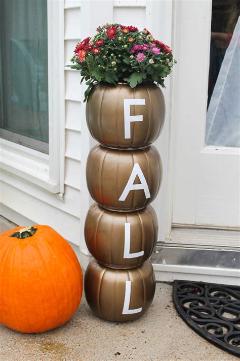 Diy Stacked Pumpkin Planter With Your Cricut Angie Holden The Country