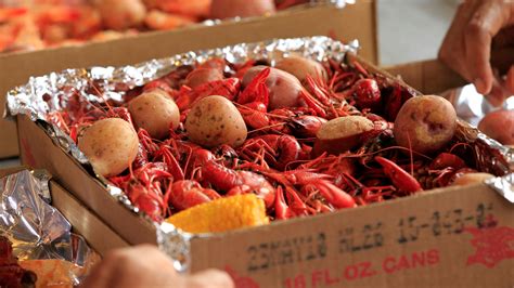 Heres Where You Can Get Boiled Crawfish In Baton Rouge