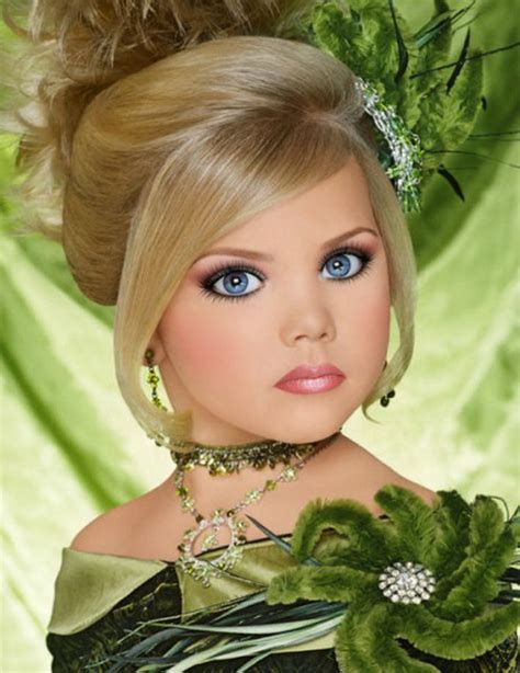 Little girls are just very young women, and beauty matters can't be foreign to them, in spite of their tenderest age. Pageant Hairstyles for Little Girls