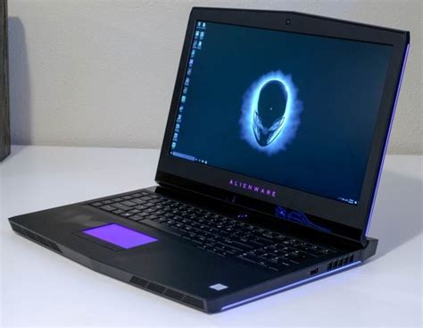 Alienware 17 R4 2017 Gaming Laptop Review Powerful And Refined