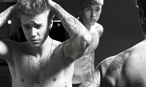 Justin Bieber Shirtless As He Shows Off Physique For V Magazine Daily Mail Online