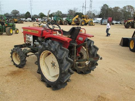 Yanmar Ym2000d 4x4 Farm Tractor Sn 828919 3pth Pto Meter Reading