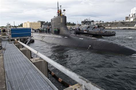 Dvids Images Uss Connecticut Ssn 22 Deploys Image 2 Of 3