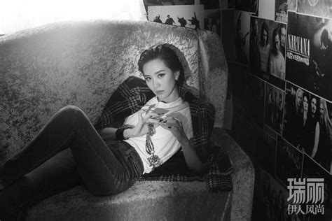 chinese actress liu shishi poses for fashion magazine[1] cn