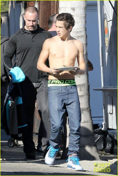 Austin Mahone Goes Shirtless While Filming A Commercial Photo 3030780