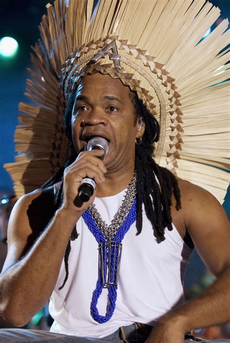 El cantante y embajador iberoamericano para la cultura carlinhos brown envía un mensaje para la semana de la lusofonía. Carlinhos Brown - Viquipèdia, l'enciclopèdia lliure