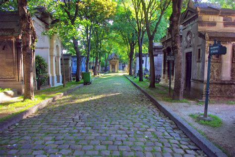 Discover The Montmartre Cemetery In Paris French Moments