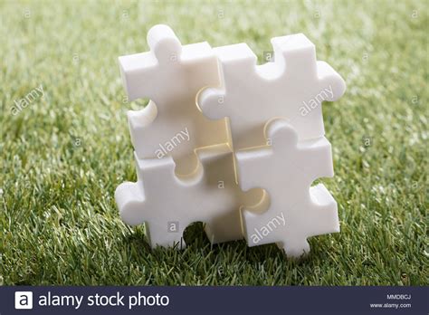 Four Piece Jigsaw Puzzle Hi Res Stock Photography And Images Alamy