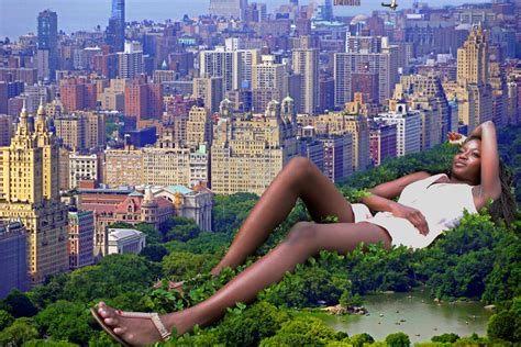 Giantess In New York City By Lowerrider On Deviantart