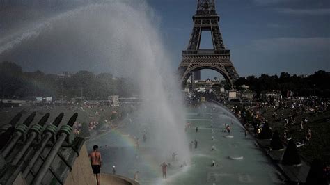 Europe On Red Alert As Heatwave Breaks Temperature Records Causes