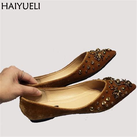 Female Casual Shoes Spring Fashion Rivet Flats Shoes Woman Casual