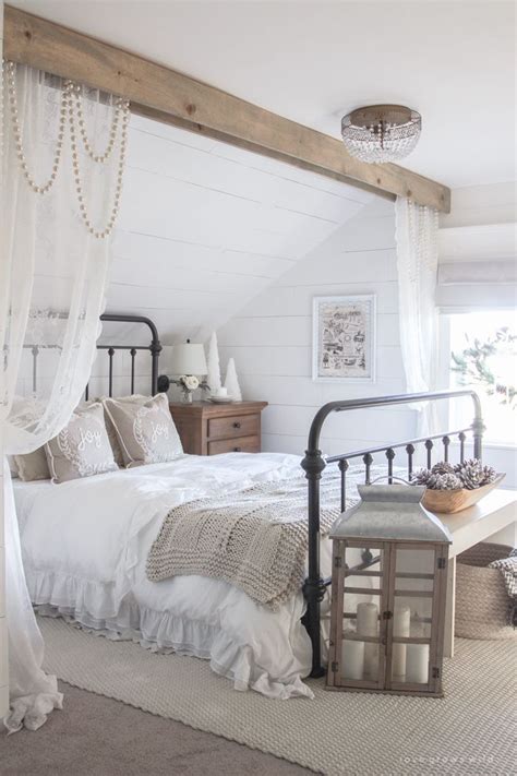 White And Cream Christmas Bedroom Cozy Master Bedroom Farmhouse