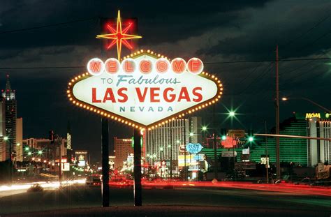 Dos And Donts For The Welcome To Las Vegas Sign Las