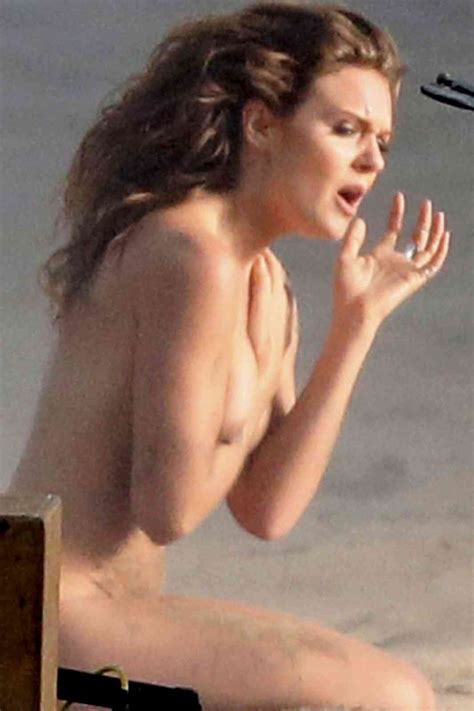 Tove Lo Topless Tubezzz Porn Photos