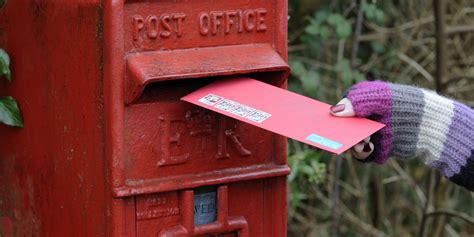 The mailing requirements for christmas cards are the same as any letter sent any time of year. Last Posting Dates For Christmas 2019 - Christmas Posting ...