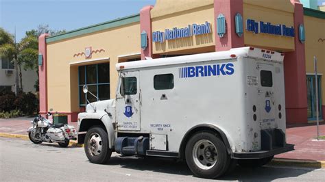 ninapretty: How Much Do Brinks Armored Truck Drivers Make