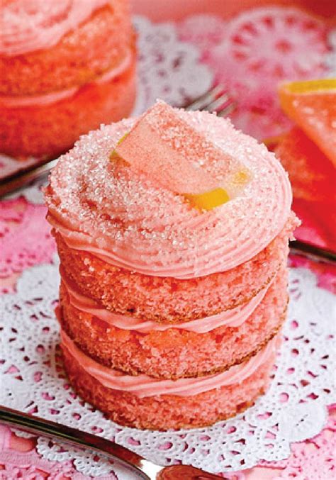 Pink Lemonade Cakes The Perfect Summer Party Treat Lemonade Cake