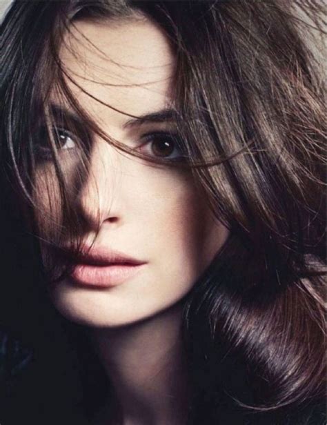 The 30 Sexiest Photos Of Anne Hathaway Beauty Celebrities Anne Hathaway