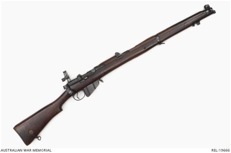 Short Magazine Lee Enfield No 1 Mk Iii Rifle With Target Sight Leading