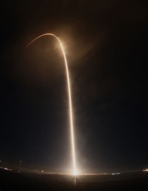 Photos Atlas V Blasts Off With Secret Nro Payload Spaceflight101