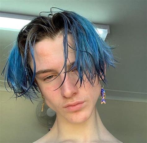 𝑷𝒊𝒏𝒕𝒆𝒓𝒆𝒔𝒕 Xdevilbabyx ｡ Tinte Azul Para Cabello Colores De