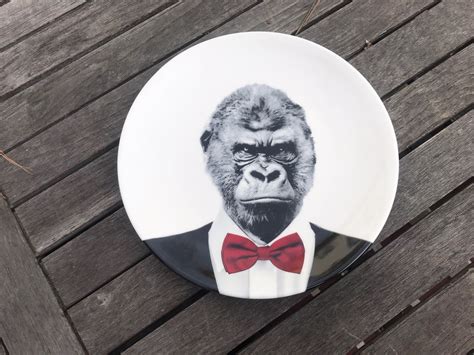 New Wild Dining Justmustard Brand Gorilla Plate 22600 600 Ppm