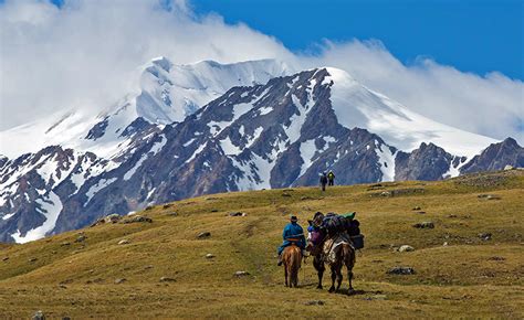 10 Reasons To Visit Mongolian Altai Mountains