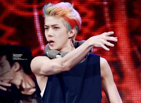 10 Male K Pop Idols With Veiny Arms Thatll Make You Drool Koreaboo