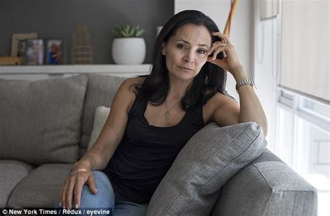 Based in clifton park, new york, a suburb of albany. Secret self-help group Nxivm 'brands women's bodies' | Daily Mail Online