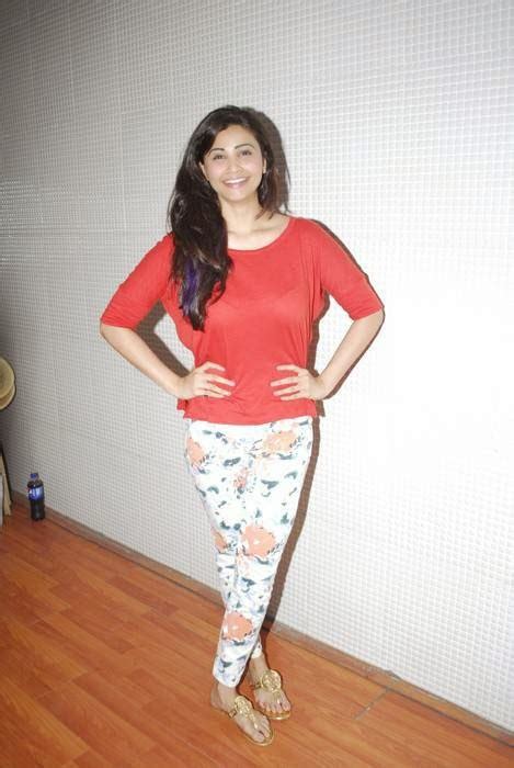 Bollywood Actress Daisy Shah In Tights Legging And Red Top Latest Photos