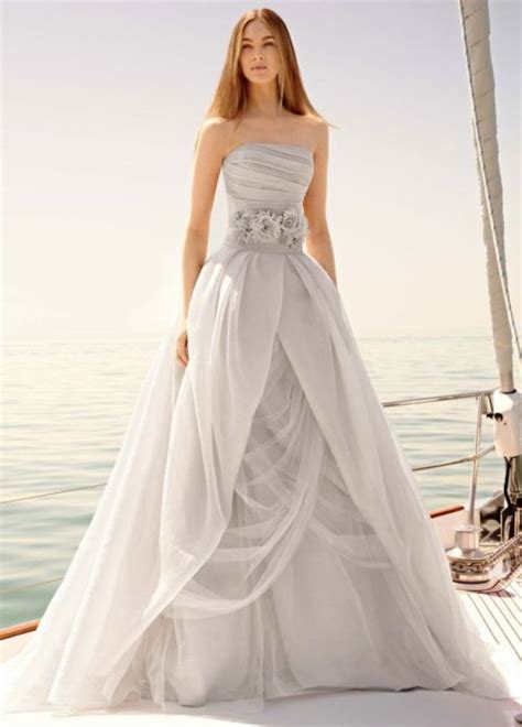 Relevance lowest price highest price most popular most favorites newest. One Of The Best Vera Wang Wedding Dresses Collection ...